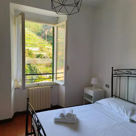 Toni 3* Vernazza