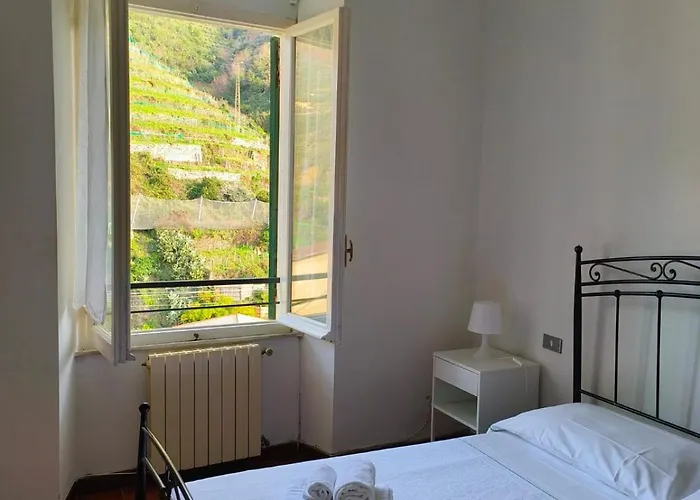 Toni 3* Vernazza